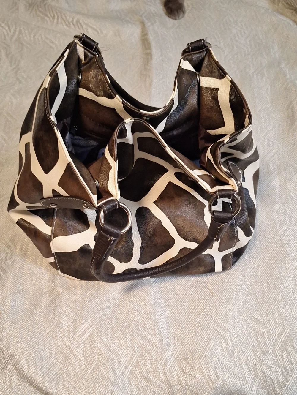 ATTENTION Brown and Cream Giraffe-Print Hobo Tote Bag